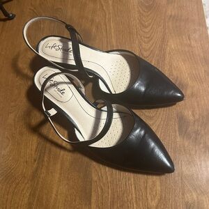 Life Stride Women's Black Slingback Shoes size 7.5 M
